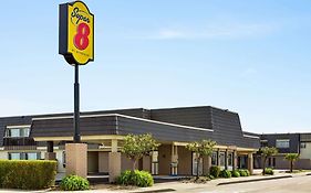 Super 8 By Wyndham Eureka